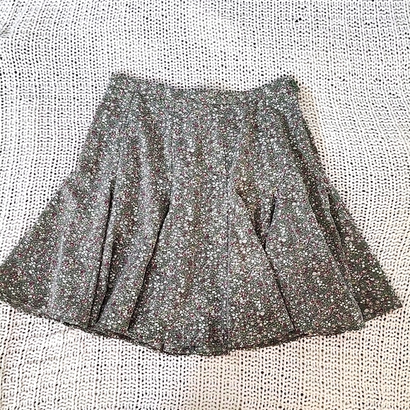 Wishlist Ditsy Floral Moss Green Mini Skirt, Size S - Picture 3 of 7